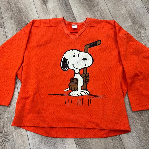 Vintage 1958 Snoopy Peanuts Gang Orange Hockey Jersey Large L - Picture 1 of 6